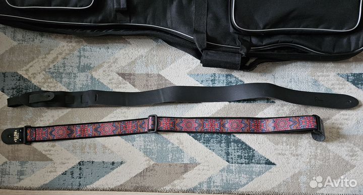 Бас гитара cort