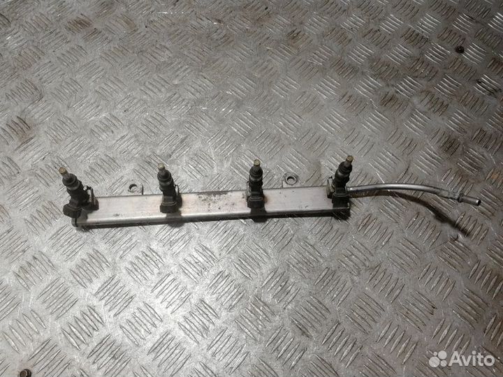 Рейка топливная рампа Mitsubishi Outlander XL (CW)