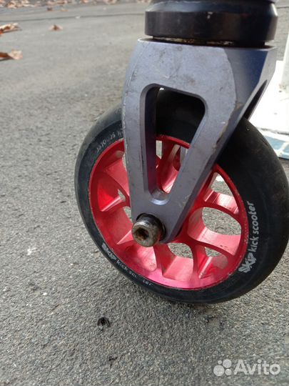 Самокат трюковой Tech team