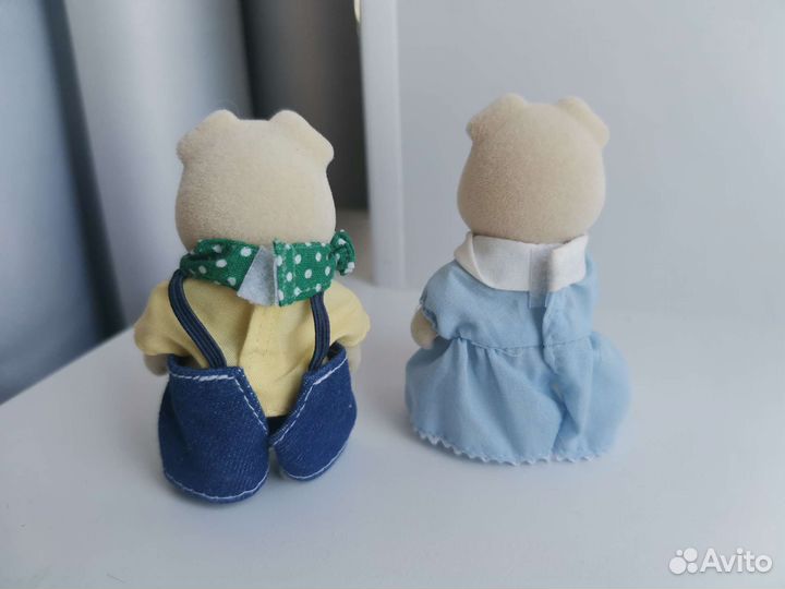 Семья поросят sylvanian families