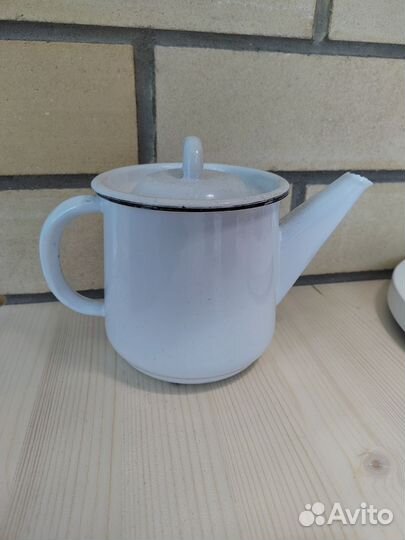 Чайник эмалированный ретро