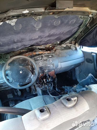 Гранд сценик 2006г разбор