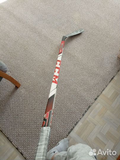 Клюшка хоккейная правый хват ccm