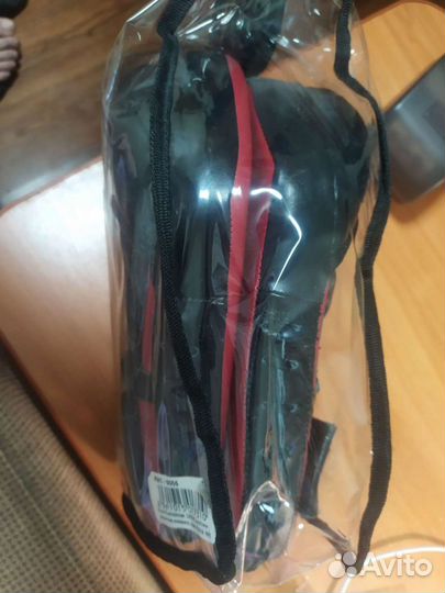 Боксерские лапы grin hill crest. Lr