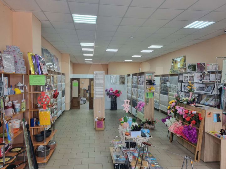 Торговая площадь, 105 м²
