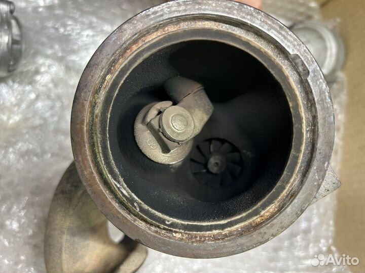 Турбокомпрессор (турбина) 04E145713B