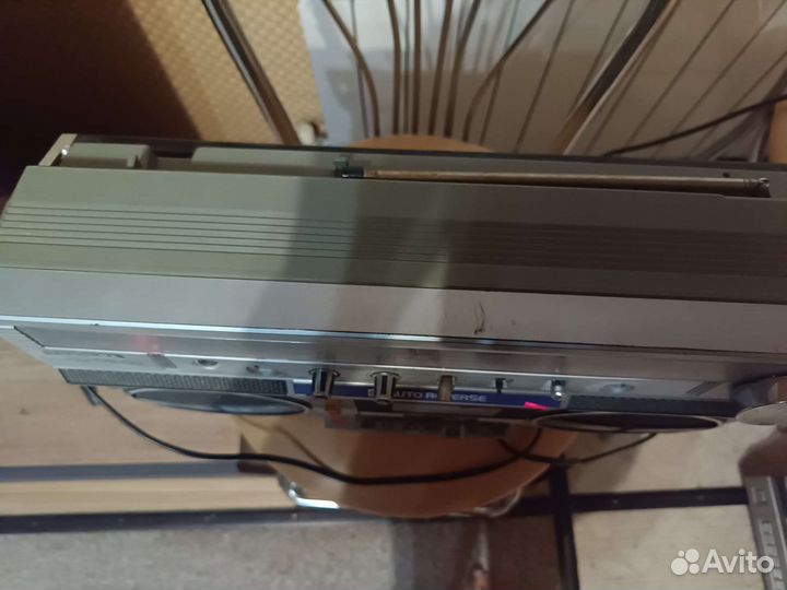 Кассетный магнитофон toshiba BomBeat DR-02