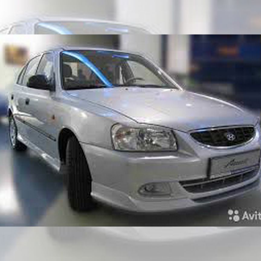 бампер передний на hyundai accent серебро - Кузов: купить