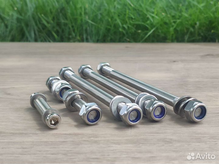 Оси для подвески Monorim