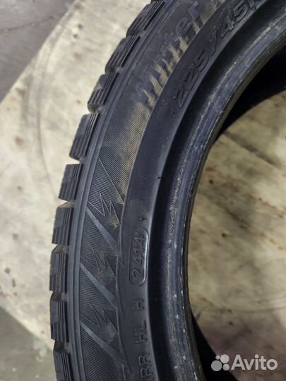 Hankook Winter I'Cept IZ W606 225/45 R17 91T