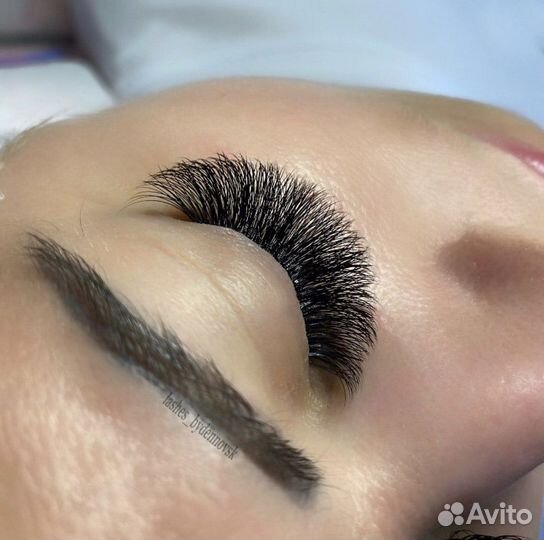 Наращивание ресниц