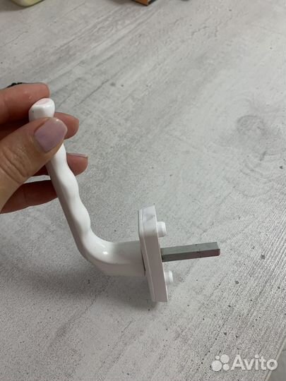 Ручка оконная