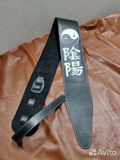 Ремни для гитары из кожи