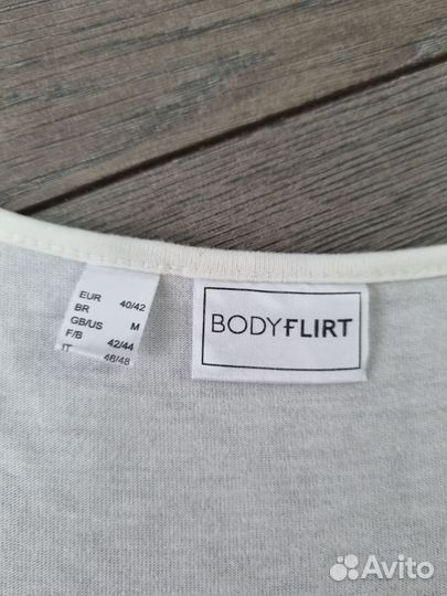 Майка белая женская 46 48