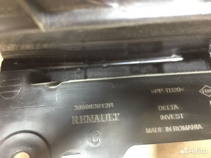 Стоп-сигнал дополнительный Renault Logan 2