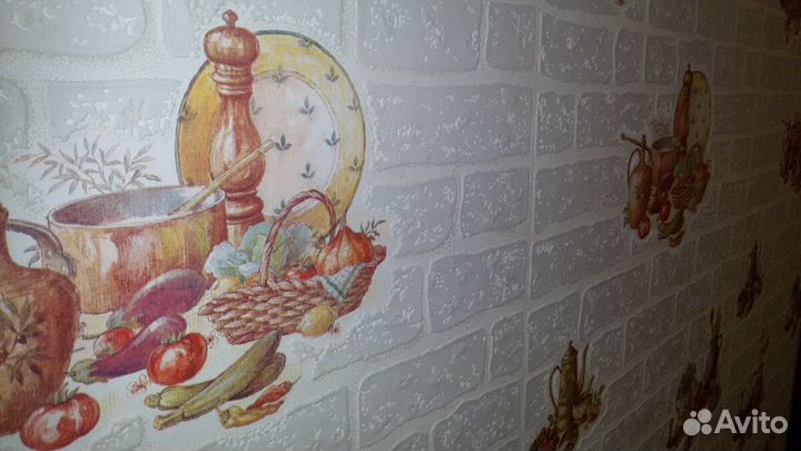 Наклейка обоев, косметический ремонт