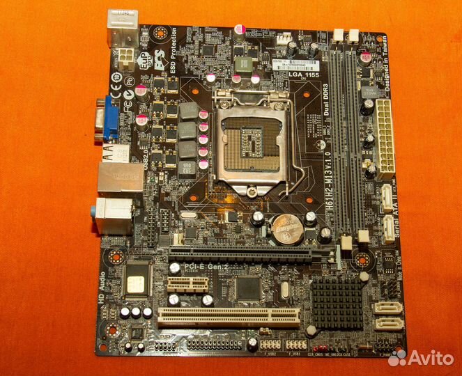 Материнская плата Intel 1155 Gigabyte и др