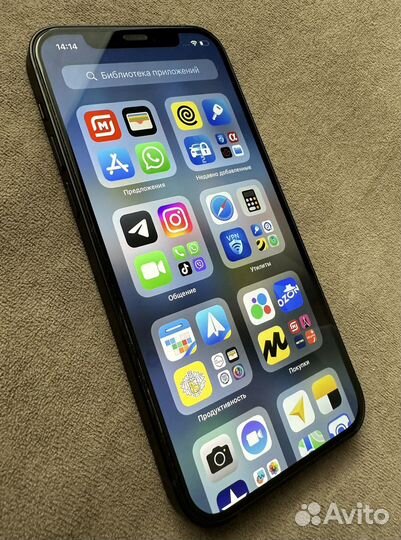 Телефон iPhone 12 64 гб