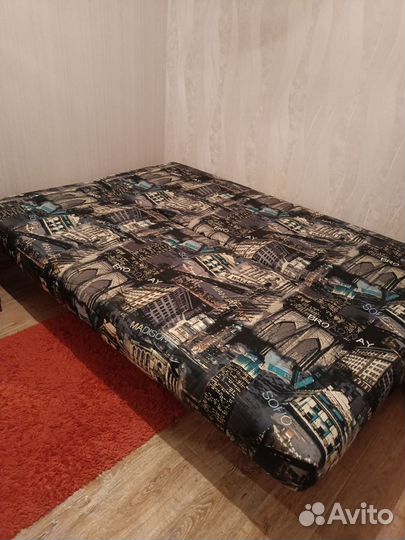 Диван мало б\у