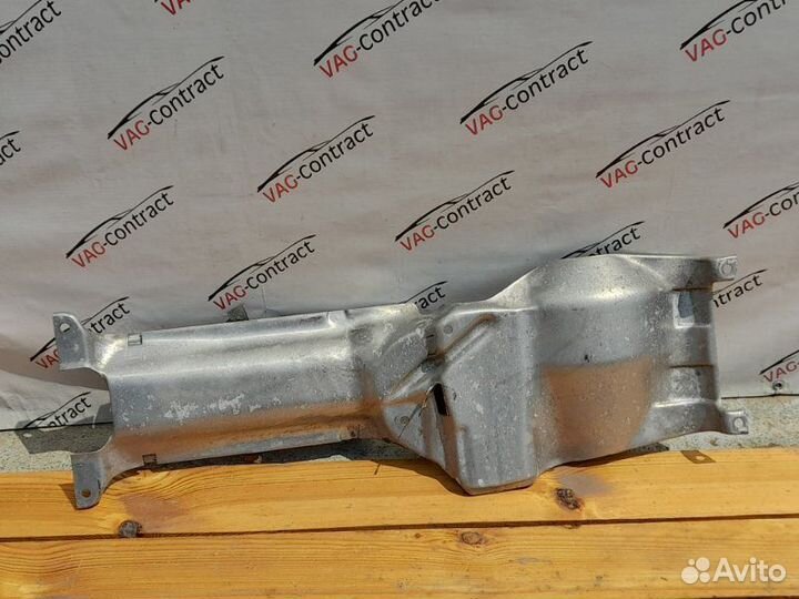 Тепловой экран Audi A4 B7 2007