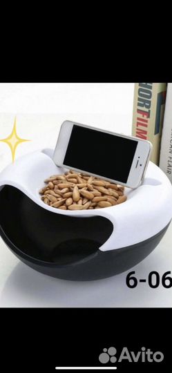 Подставка под телефон и бутербродница
