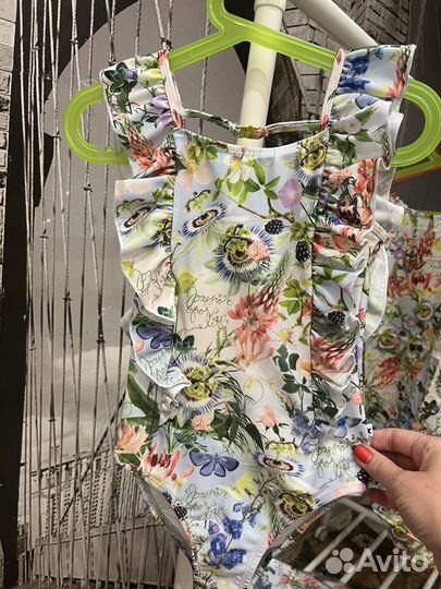 Molo купальник, платье, панама новинка