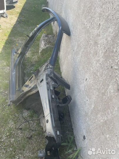 Боковина правая Volkswagen Polo