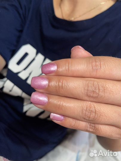 Модель на маникюр