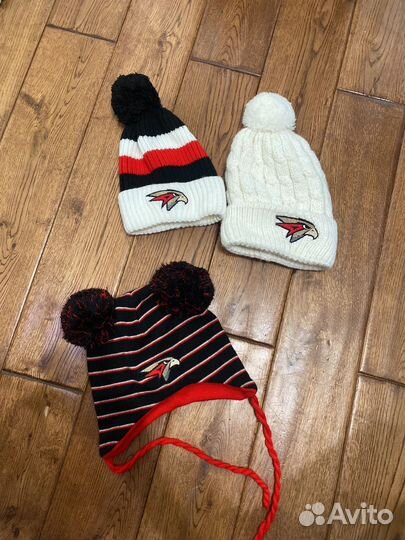 Шапка хокейного клуба авангард