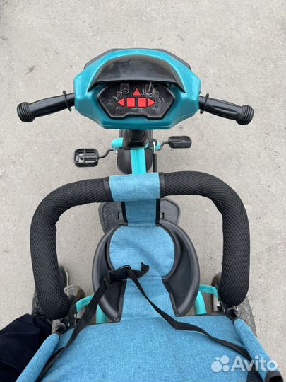 Детский велосипед трехколесный с ручкой,фарой