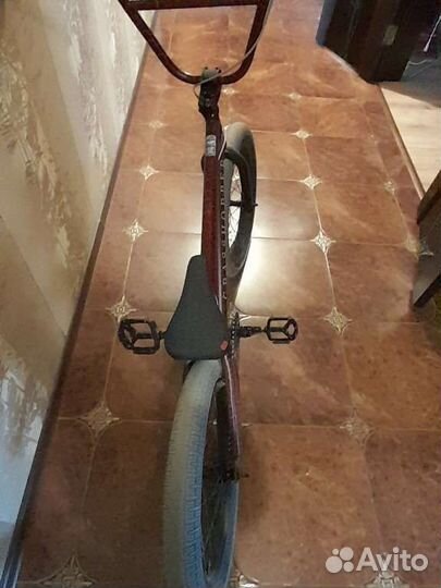 Трюковой велосипед BMX