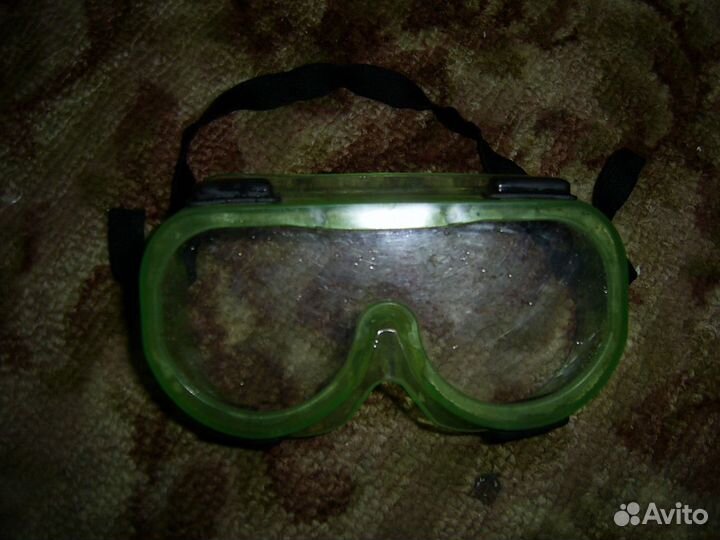 Маска подводные разные