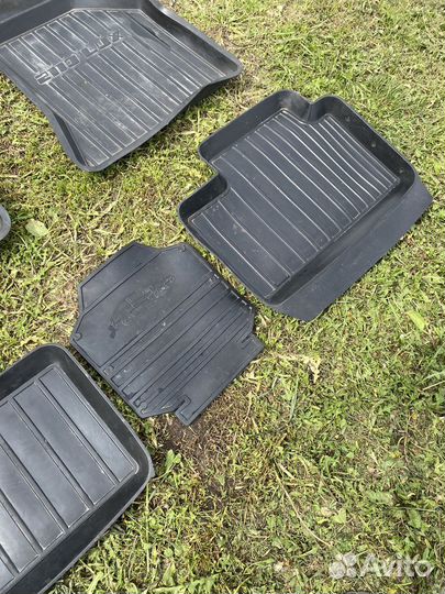 Резиновые коврики ваз 2110-12