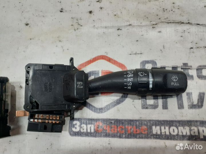 Hyundai Accent подрулевой переключатель