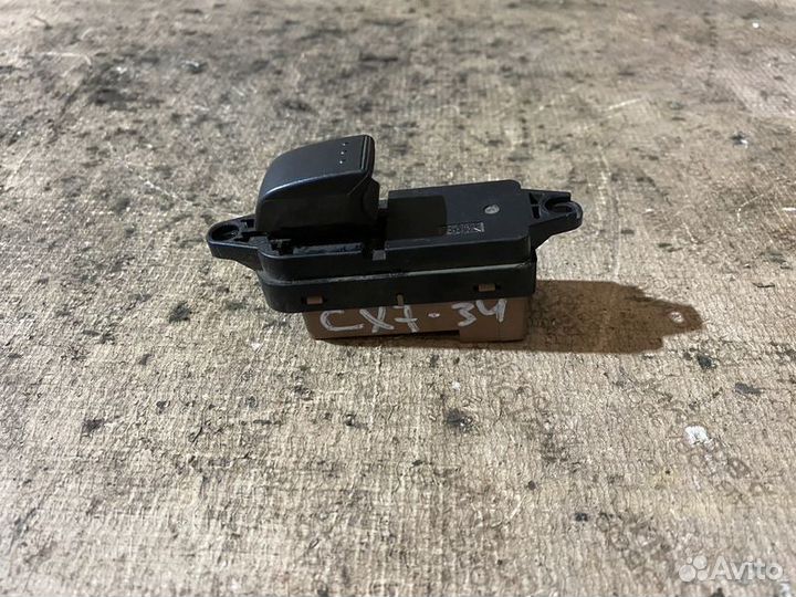Кнопка стеклоподъёмника Mazda CX-7