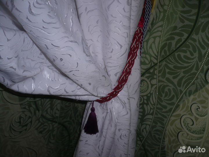 Кисти- подхваты для штор,шелковые