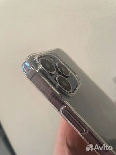 Чехол на iPhone 13 pro