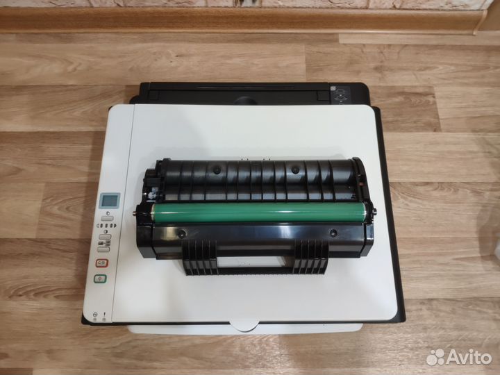 Мфу Ricoh Aficio SP 100SU