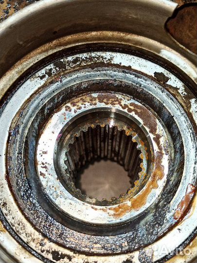 Кулак поворотный передний правый Toyota Camry 55