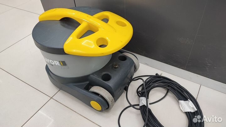 Пылесос с пылесборником Lavor Pro Whisper V8