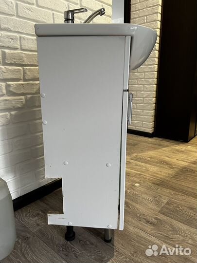 Тумба с раковиной для ванной 50 см