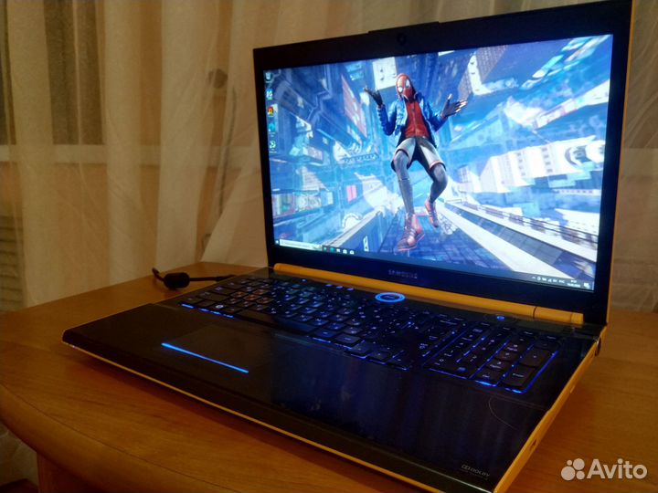 Настоящий игровой ноутбук Samsung Gamer 7