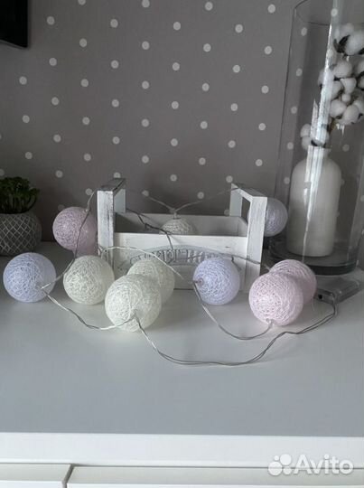 Ящик декоративный + шарики гирлянда