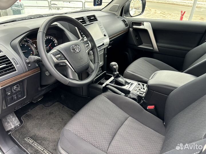 Toyota Land Cruiser Prado 2.8 AT, 2022, 45 км