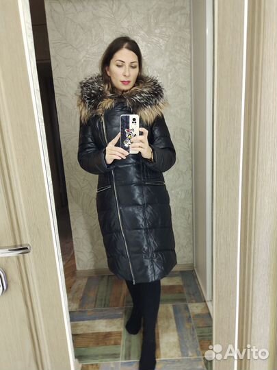 Пуховик женский 46 48 размер с натуральным мехом