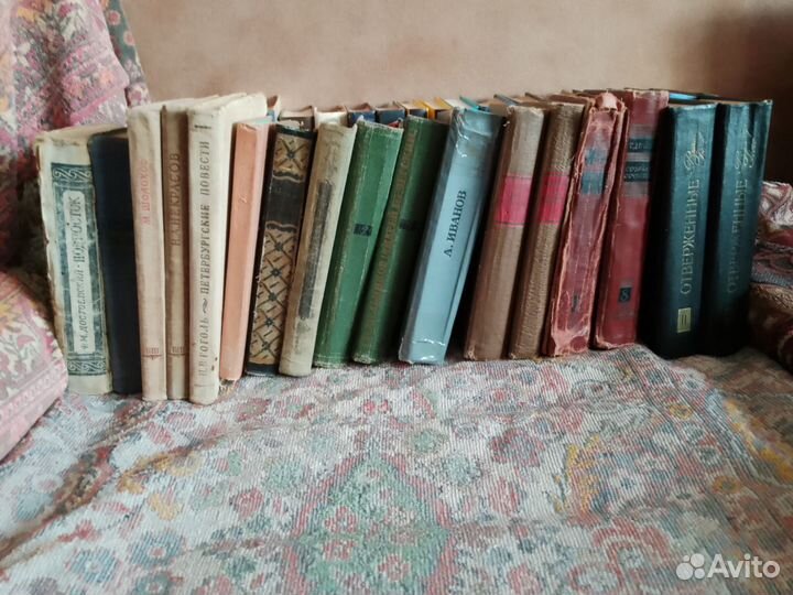 Книги отдам бесплатно