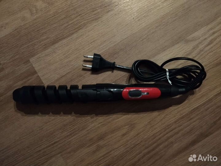 Щипцы для завивки волос