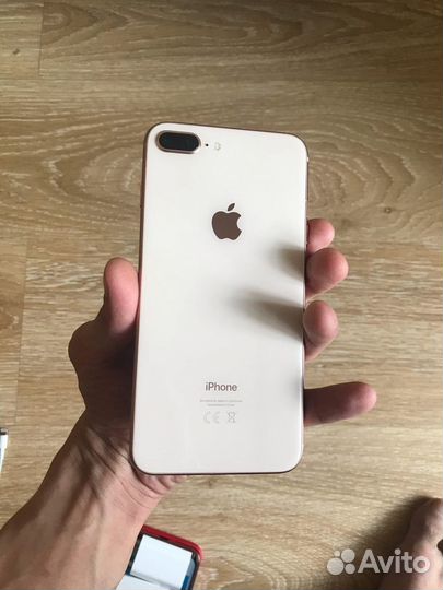 iPhone 8 Plus, 64 ГБ