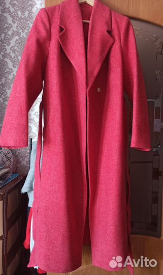 Пальто женское демисезонное,50 размер,шерсть