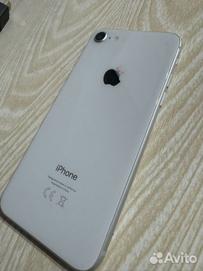 iPhone 8, 64 ГБ